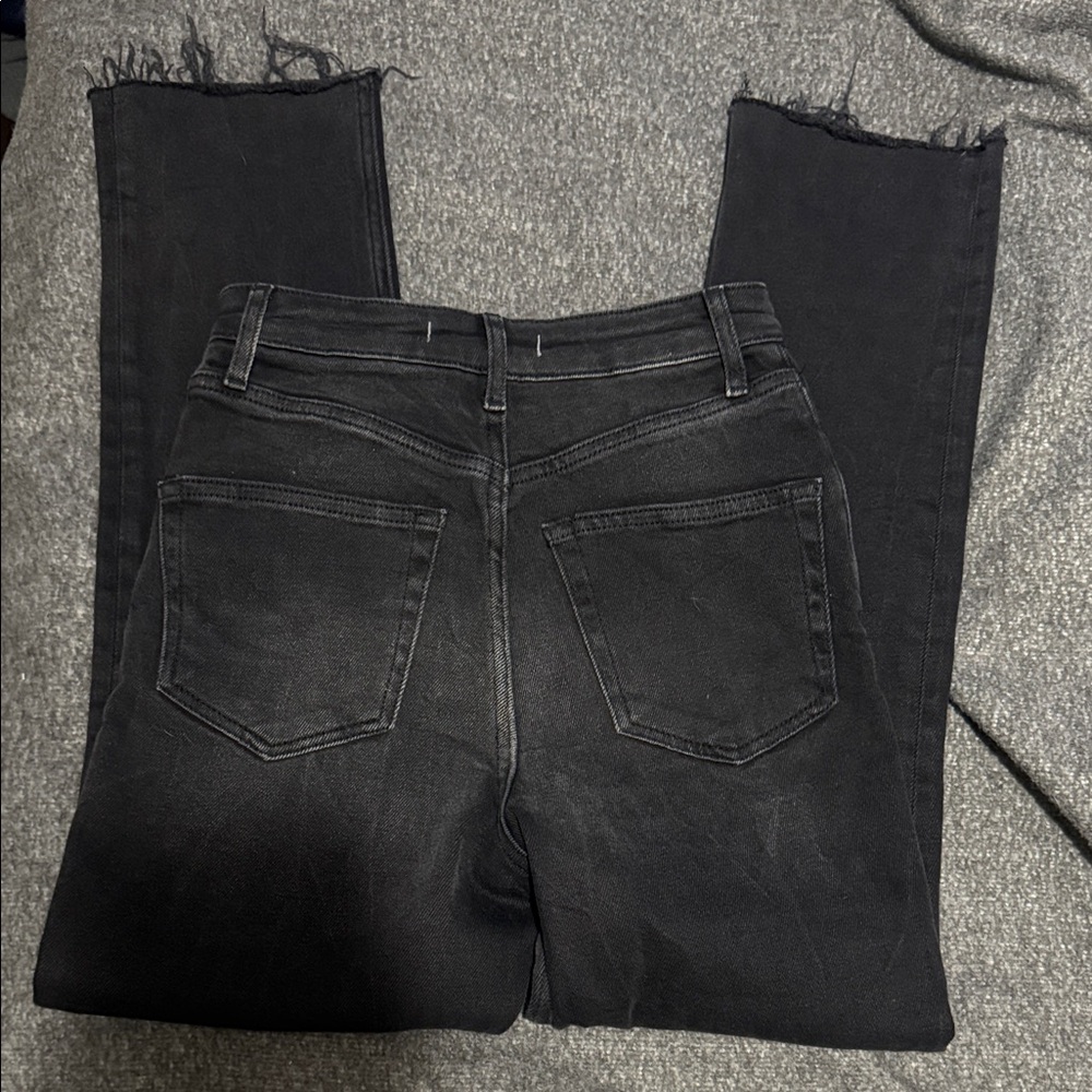👖We The Free by Free People High-Rise Raw Hem Black Jeans | Size 26 - Picture 7 of 9